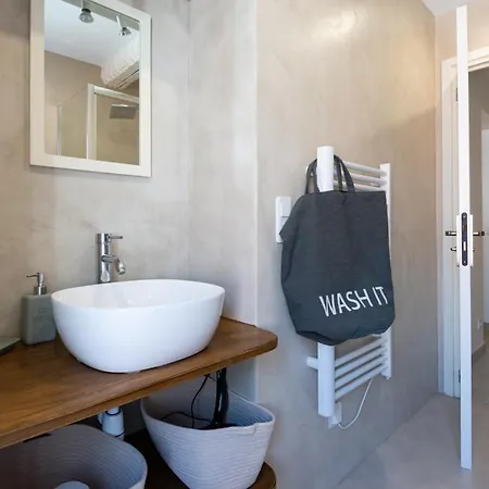 Apartment Carignan Bandol